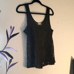 Kirra Women's Lace Tank Top With Gold Sparkle Scoop Neck Medium